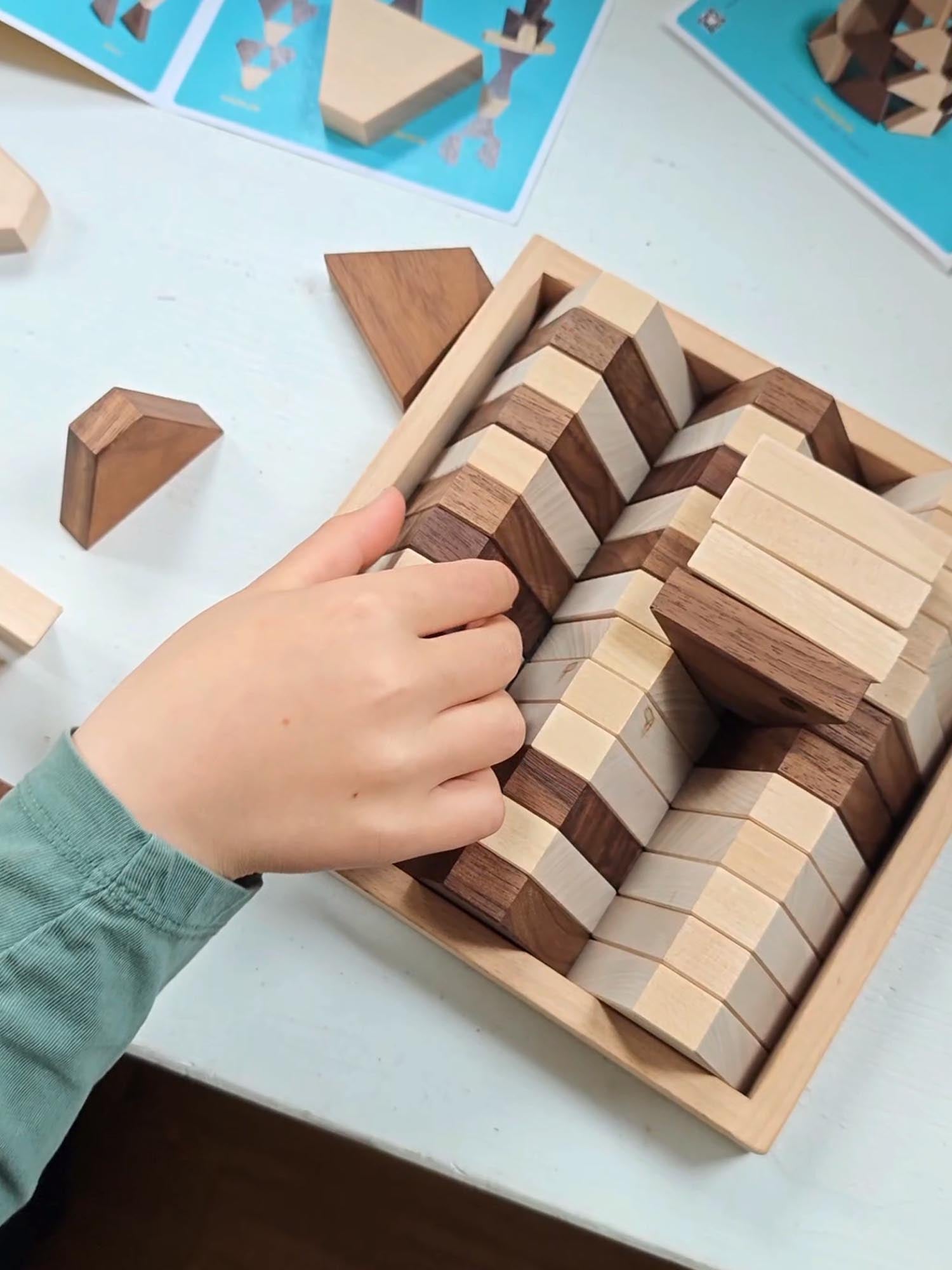 TRAPEZO® - Holzbausteine zum Legen, Stapeln und Balancieren